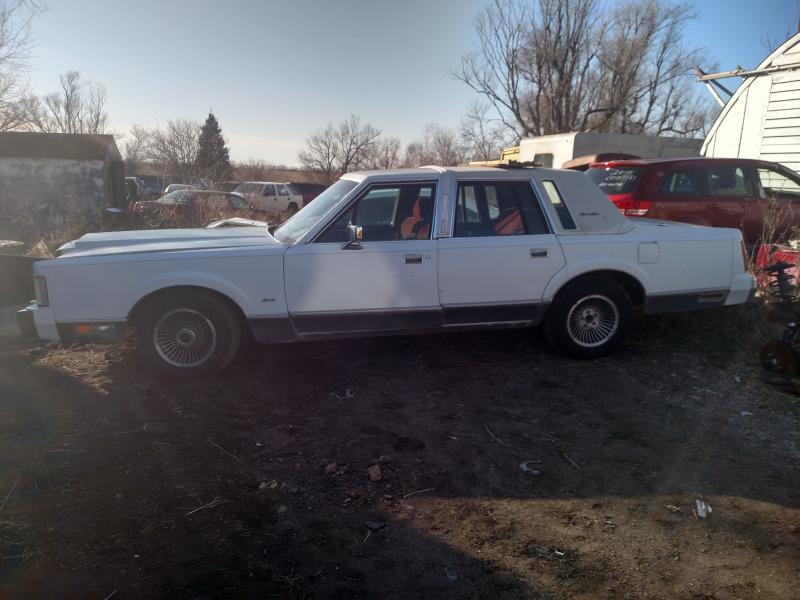 1986 Lincoln Other - Town Car Used Wheel