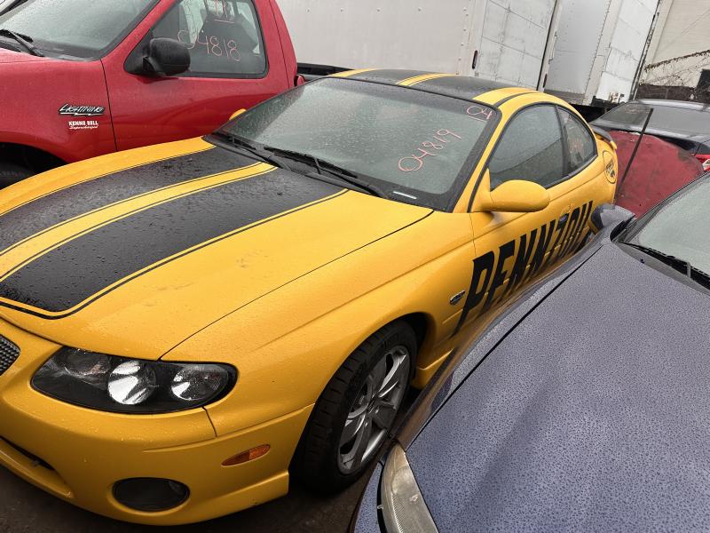 2006 Pontiac GTO Used Headlight Assembly