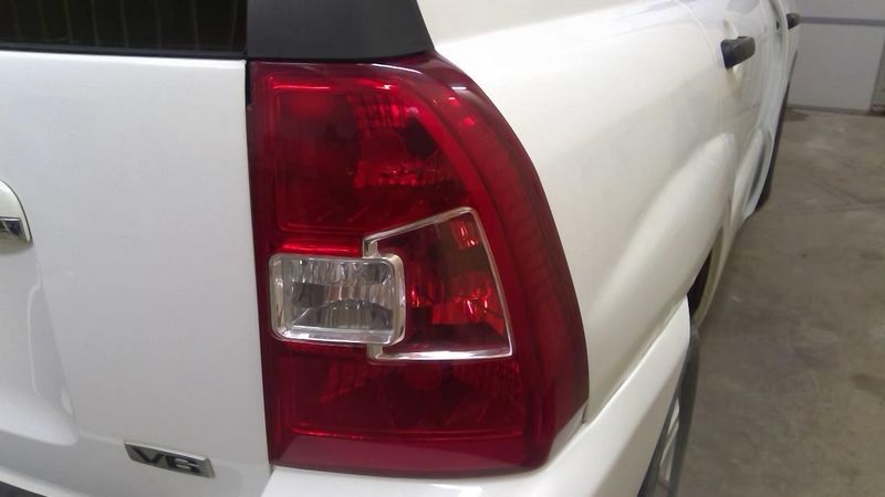 2009 Kia Sportage Used Tail Light