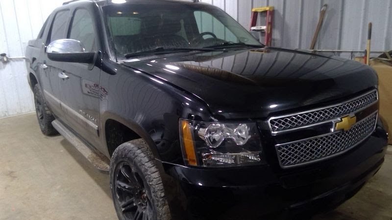 2012 Chevy Truck Avalanche 1500 Fender