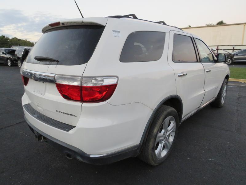 2012 Dodge Durango Used Headlight Assembly