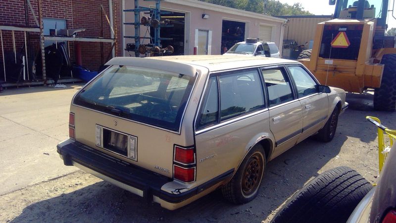 1996 Oldsmobile Ciera Back Glass