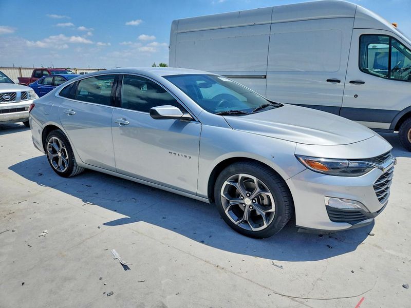 2018 Chevy Malibu Mirror Door