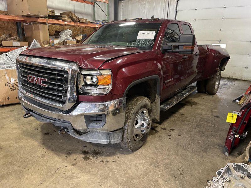 2016 Chevy Truck-Silverado 3500 Wheel Cover
