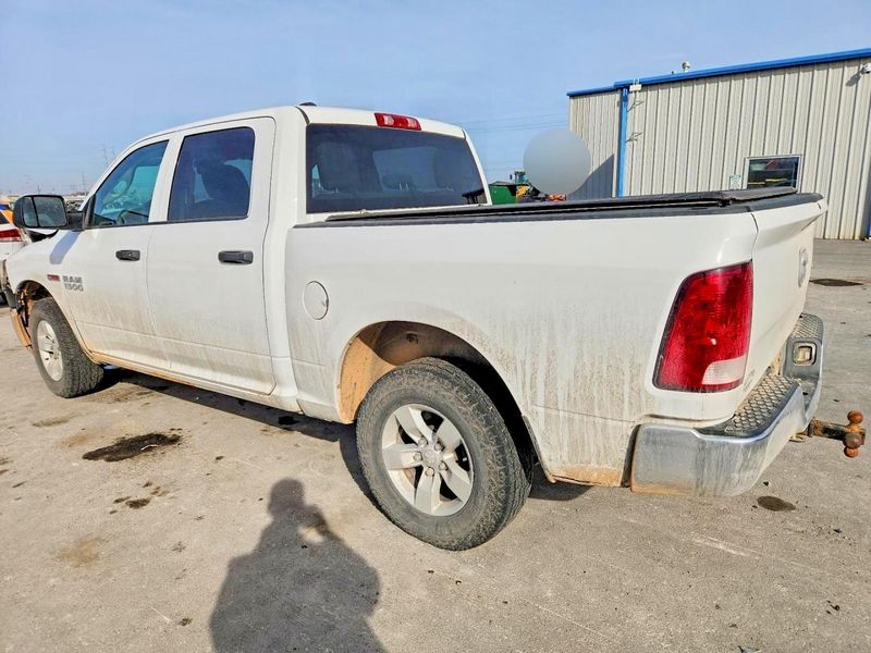 2016 Dodge Truck-3500 Door Rear