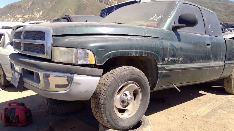 2002 Dodge Truck-3500 Fuel Rail