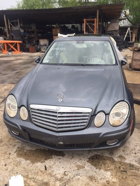2009 Mercedes E Class Wiper Motor Front