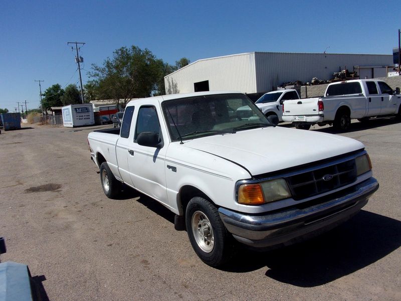 1996 Ford Ranger Fuel Rail