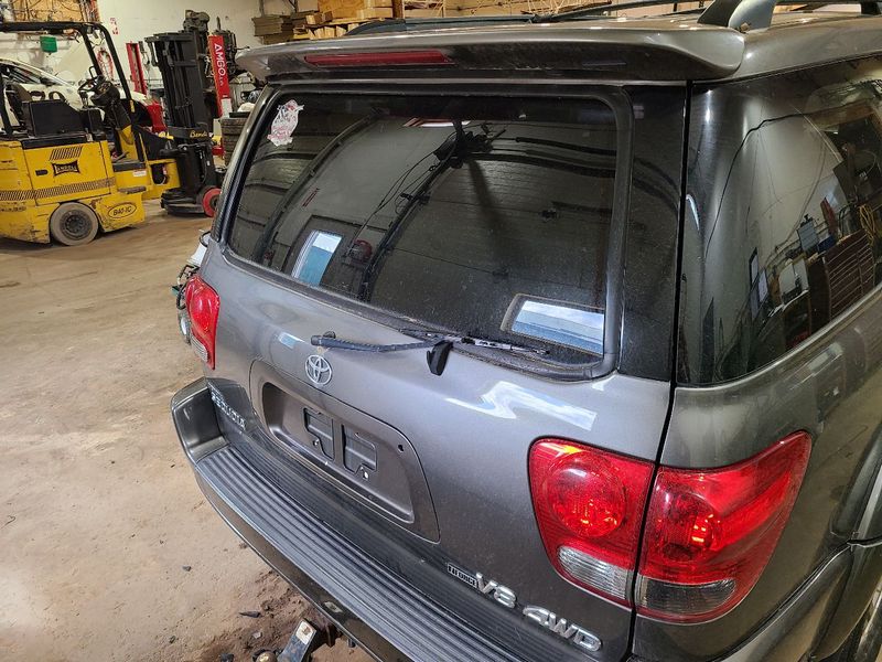 2005 Toyota Sequoia Rear Axle Assembly