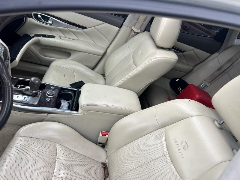2013 Infiniti M37 Seat Front
