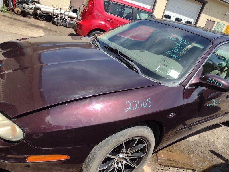 2001 Oldsmobile Aurora Sunvisor