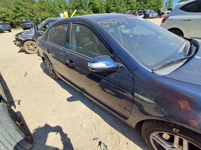 2008 Acura TL Glass Front Door