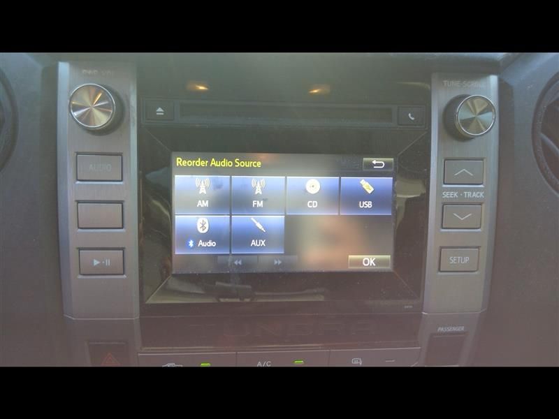 2015 Toyota Tundra Radio