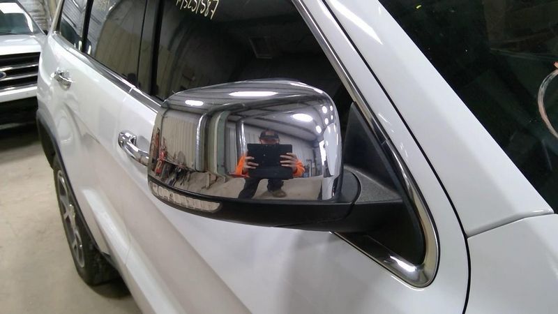 2019 Jeep Grand Cherokee Mirror Door