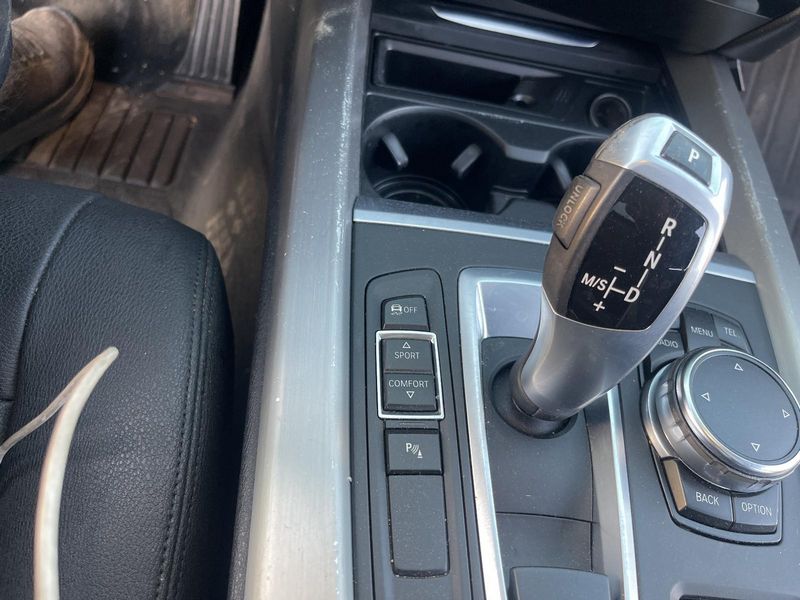 2015 BMW X5 Shifter Assembly