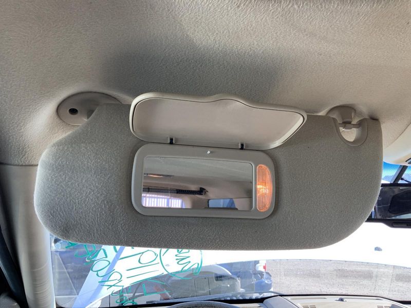 2008 Ford Explorer Sunvisor