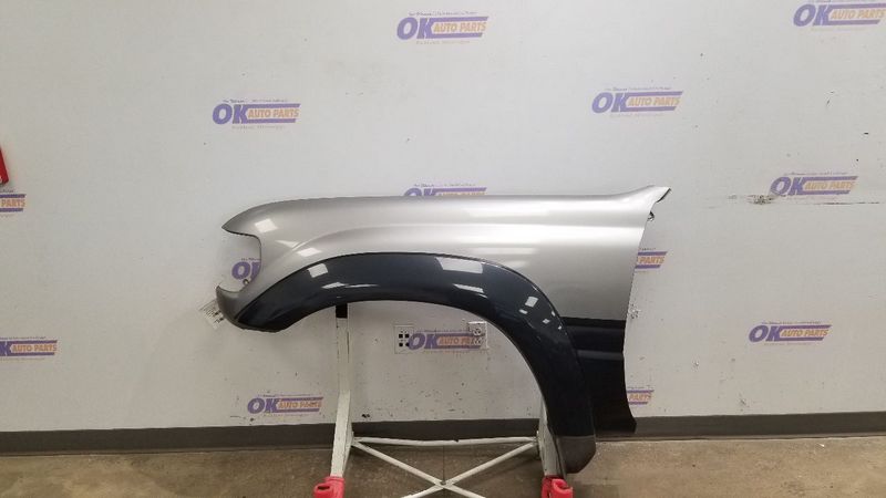 1992 Toyota Land Cruiser Fender