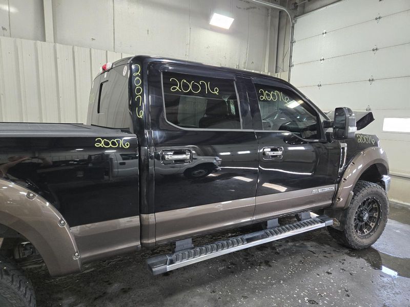 2016 Ford Truck-F150 Door Rear