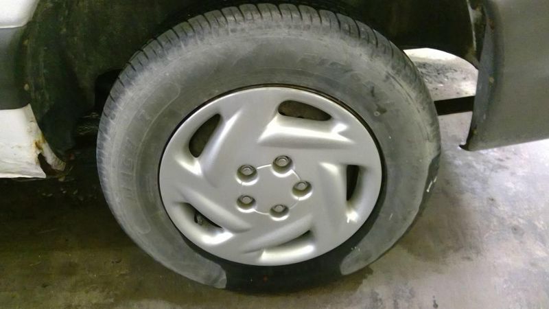 1999 Dodge Caravan Used Wheel