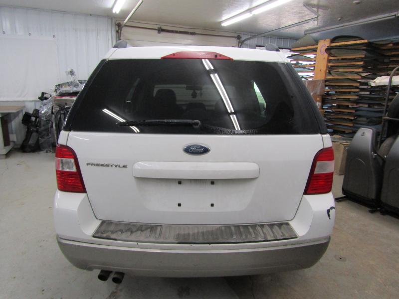 2006 Ford Freestyle Used Lid Handle
