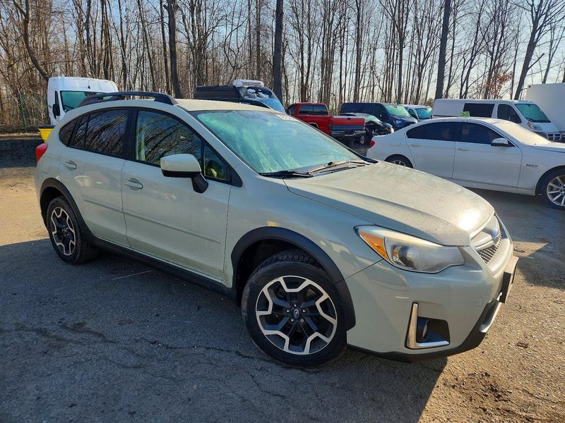 2014 Subaru XV Crosstrek Used Seat Belt Rear