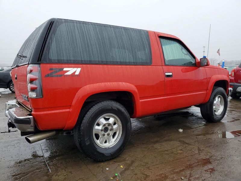 1997 Gmc Truck-Yukon Used Quarter Window