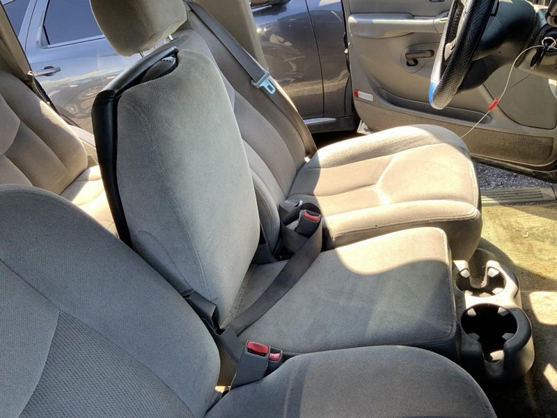 2003 Gmc Truck-Yukon Used Seat Front