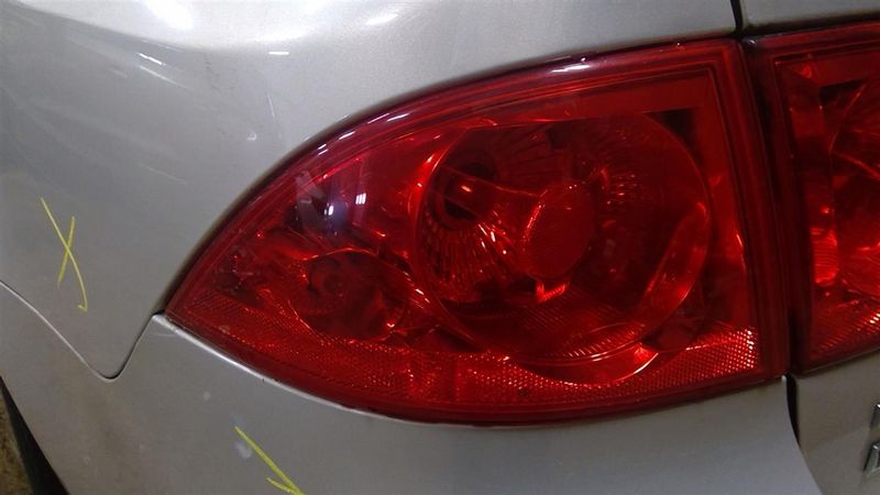 2007 Buick Lucerne Used Tail Light