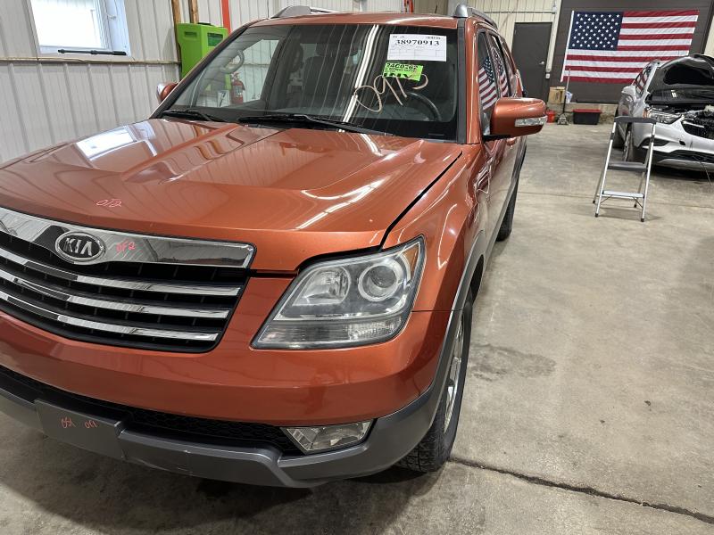 2009 Kia Borrego Used Grille