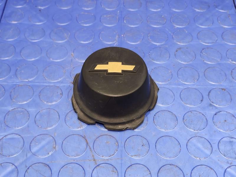 2015 Chevy City Express Used Center Cap